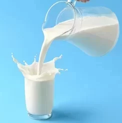 الحليب